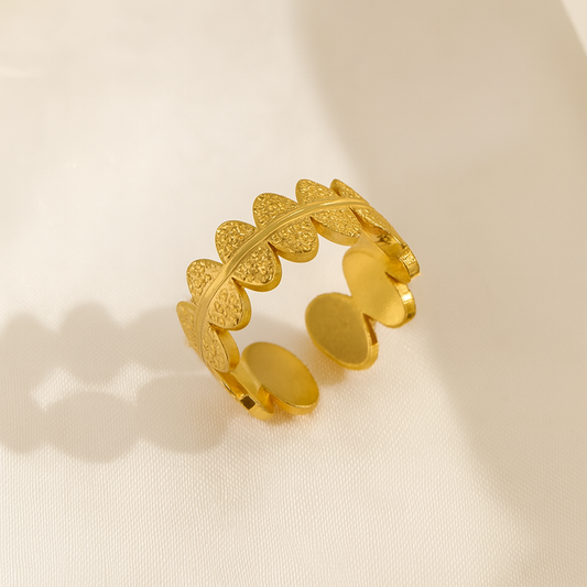 Golden Heartband Ring