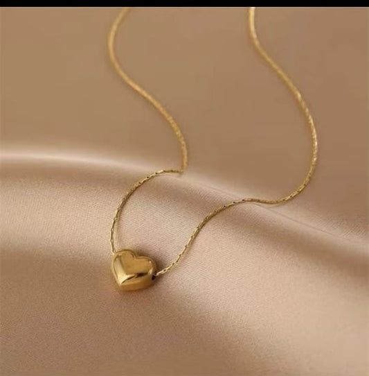 Golden Heart Pendant Necklace