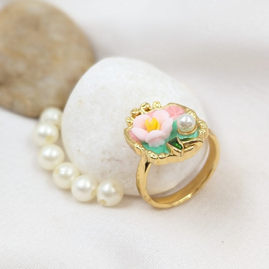 Blossom Pearl Garden Ring