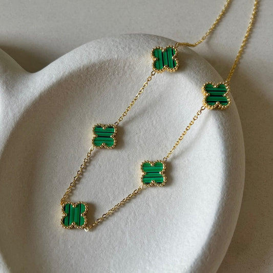 Five lush green clovers Necklace