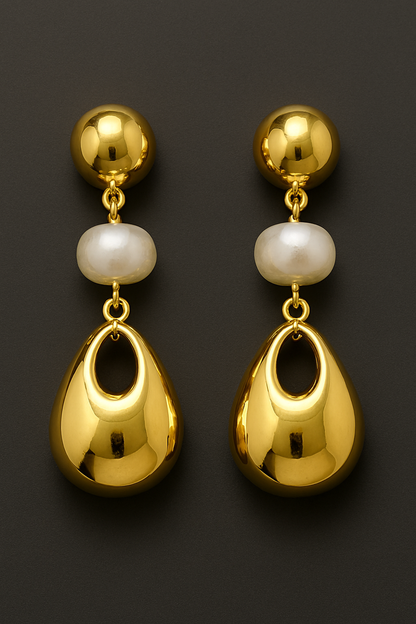 Gold & Pearl Teardrop Earrings