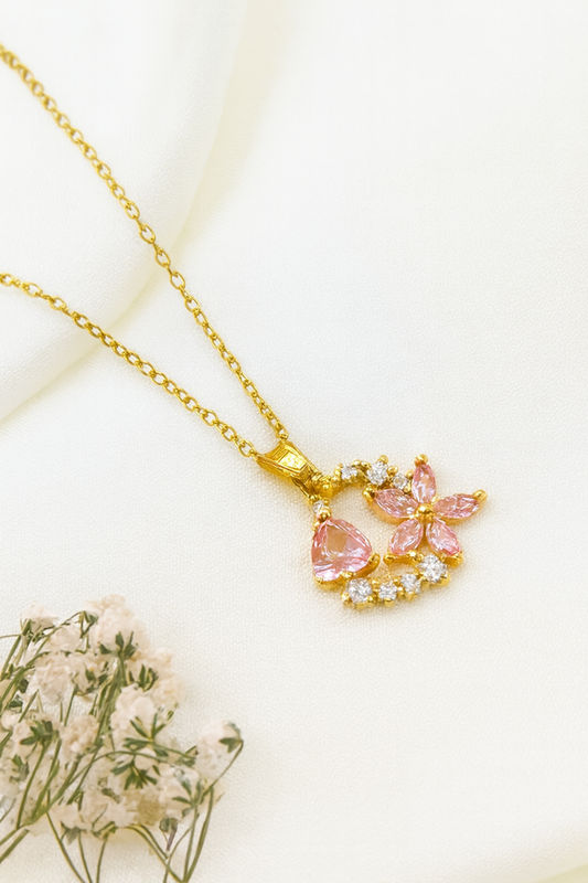 Rosé Bloom Necklace