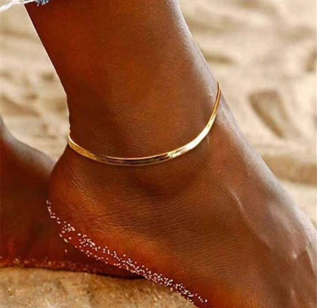 Golden Herringbone Chain Bracelet