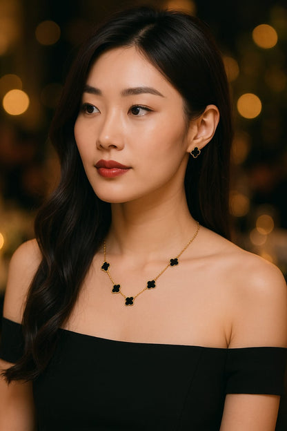 Clover Adornments Jewelry Set