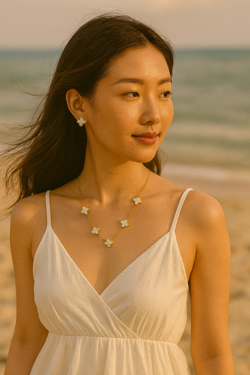 Mother of Pearl Clover Jewelry Set