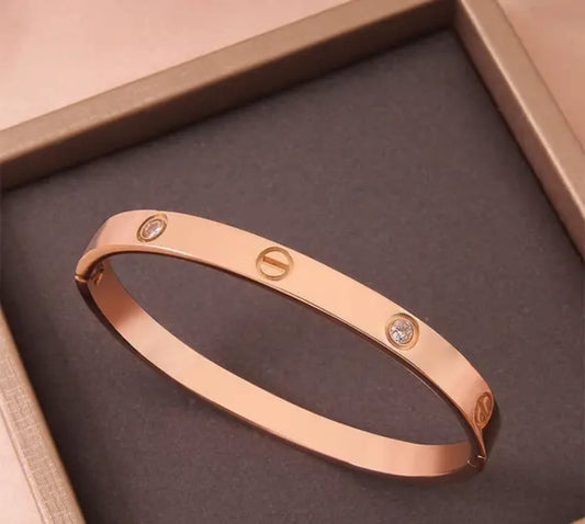 Classic Screw-Motif Gold Bracelet