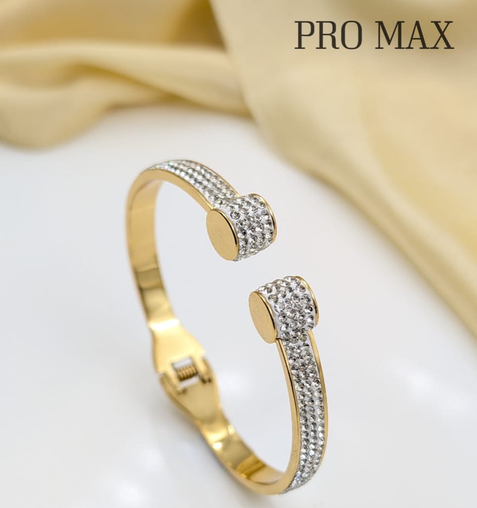 Pavé Hinge Cushion Bangle