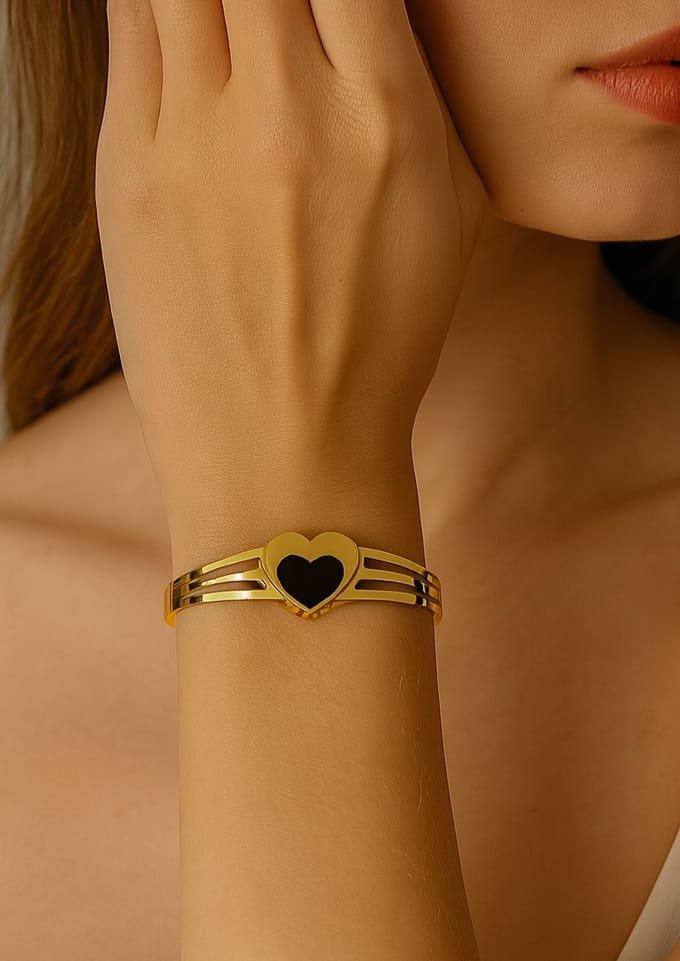 Midnight Heart Cuff – Black & Gold Bracelet
