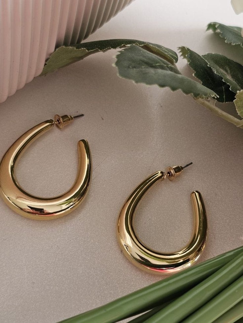 Sculpted Gold Hoop Earrings