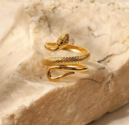 Serpentine Coil  Ring