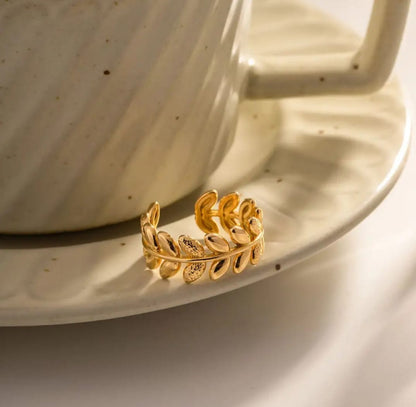 Laurel Wreath Ring
