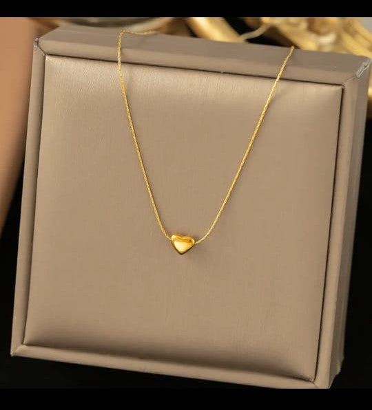 Golden Heart Pendant Necklace