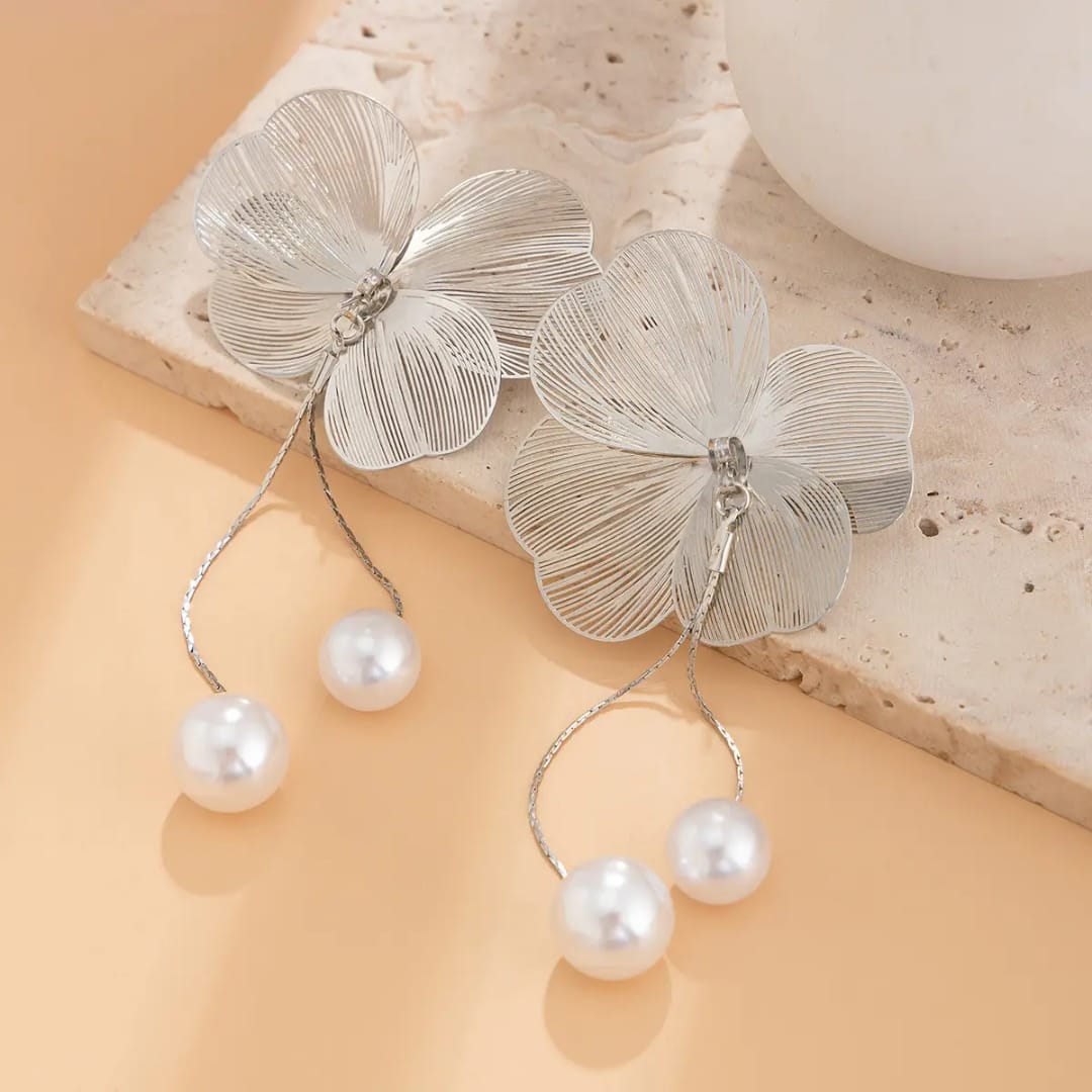 Botanical Elegance Earrings