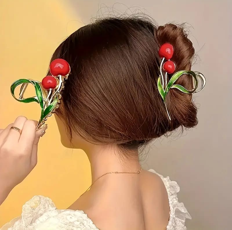 Sweetly Picked Hair Clip