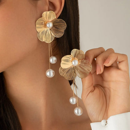 Botanical Elegance Earrings