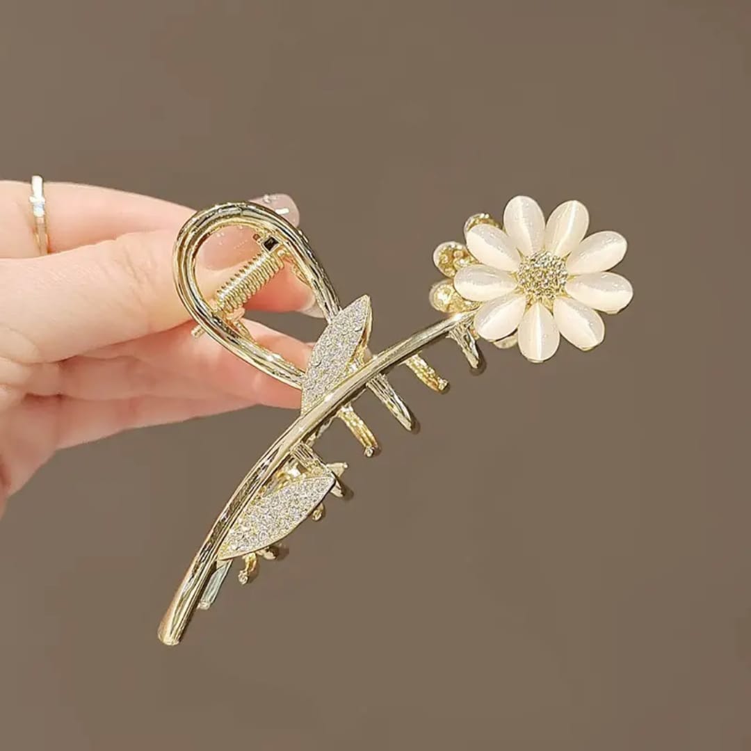Timeless Bloom Hair Clip