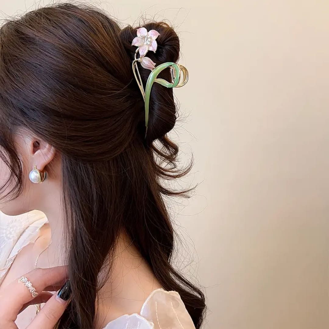 Floral Elegance Hair Clips