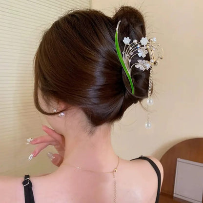 Crystal & Pearl Floral Hair Clip