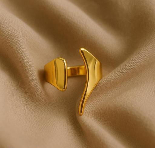Sculpted Gold Ring