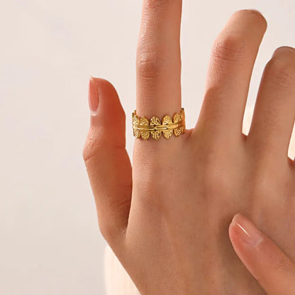 Golden Heartband Ring