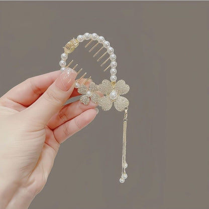 Pearl Bloom Hair Comb Clip