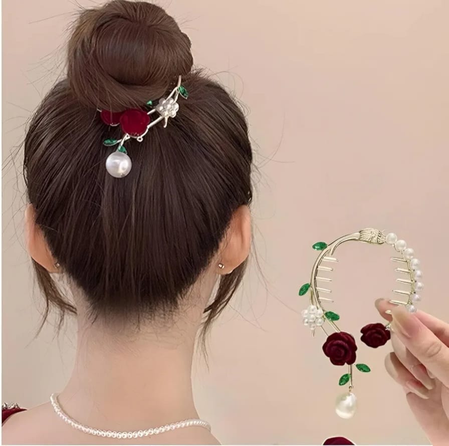 Rosé Heart Hair Clip