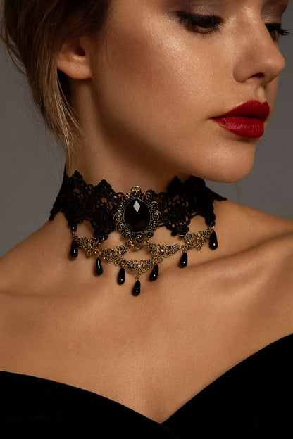 Victorian Noir Lace Choker with Teardrop Pendants