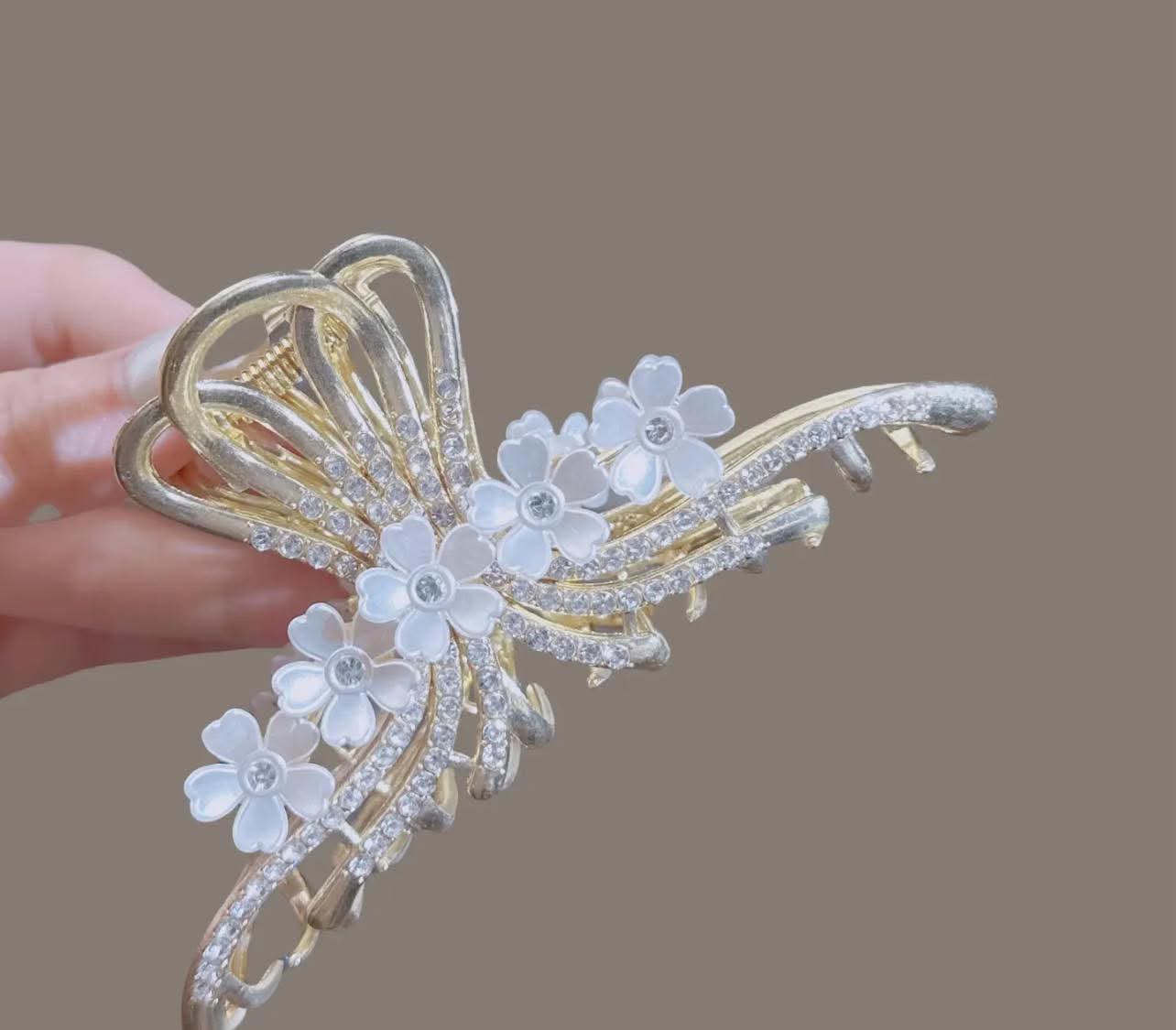 Crystal Bloom Hair Clip