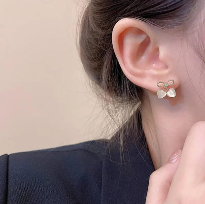 Pearlescent Bow & Heart drop Earrings