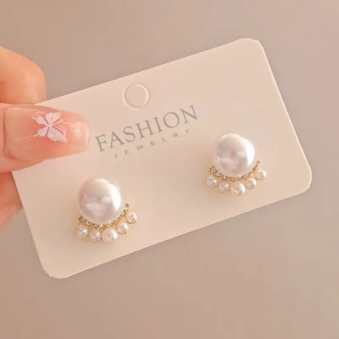 Lustrous Pearl Cascade Earrings