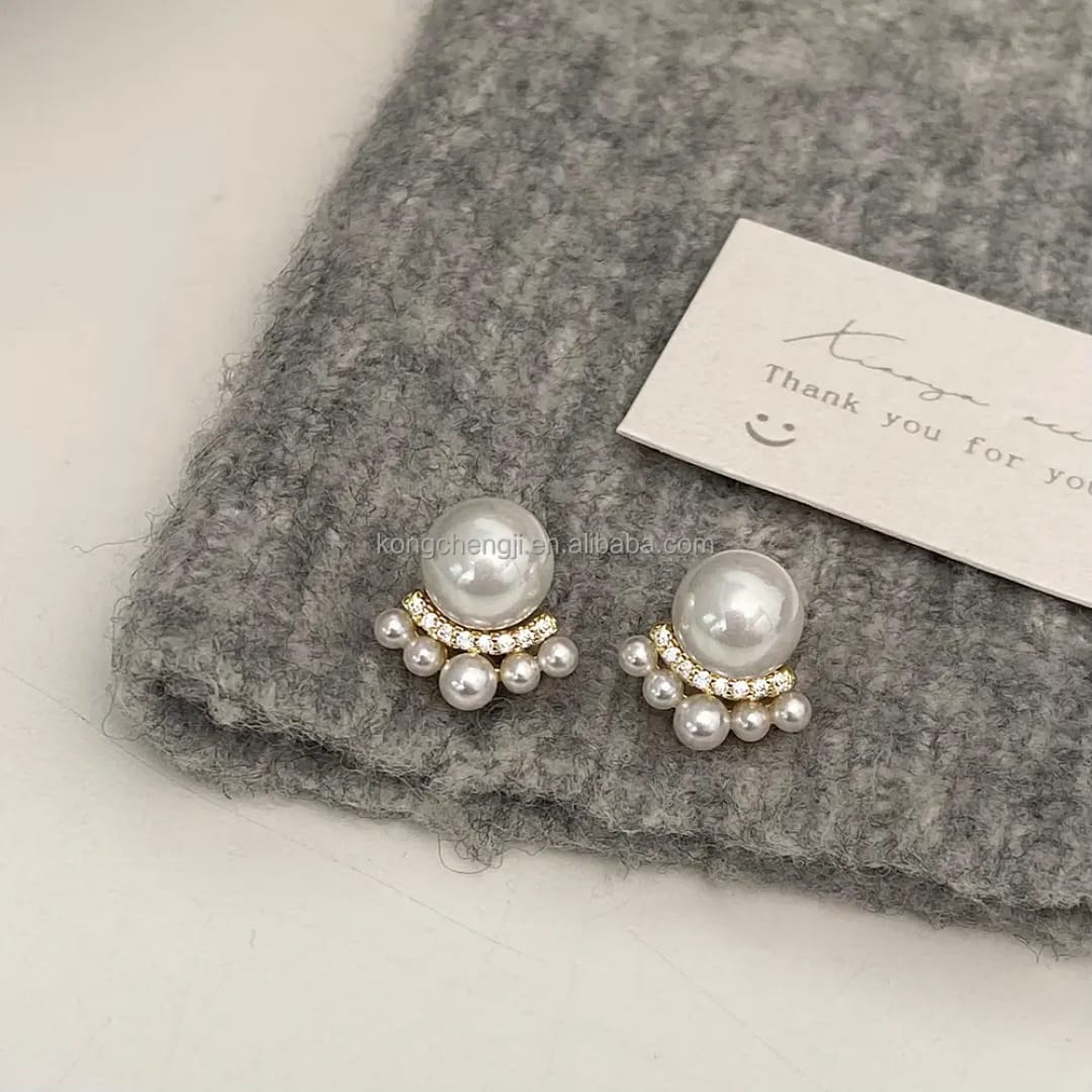 Lustrous Pearl Cascade Earrings