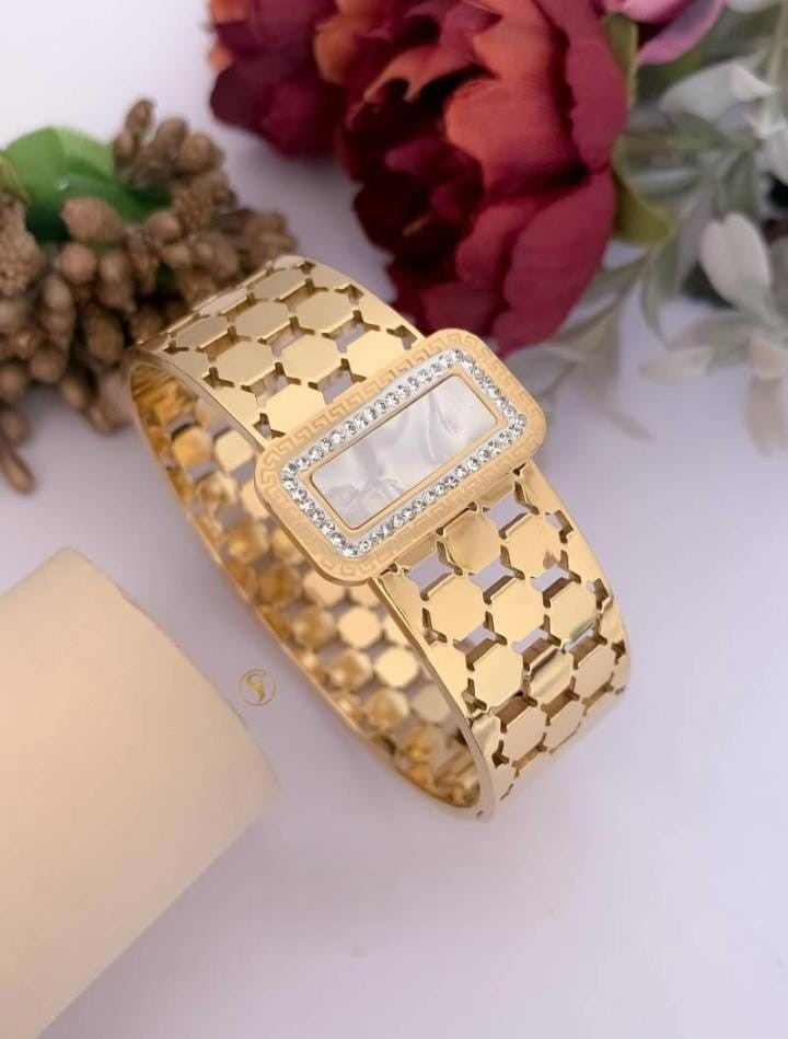 Gold Square Link Bracelet