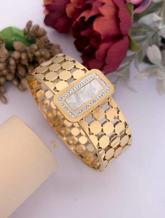 Gold Square Link Bracelet