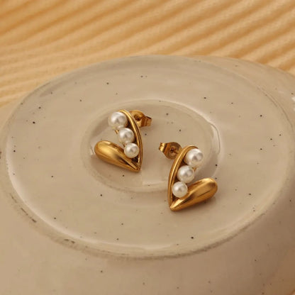 Golden Petal Pearl Earrings