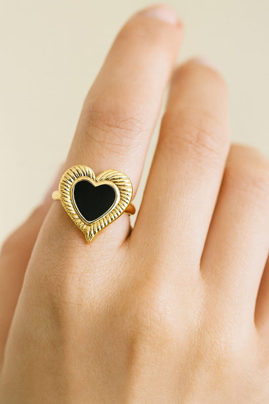 Black Enamel Heart Ring – Gold Radiance