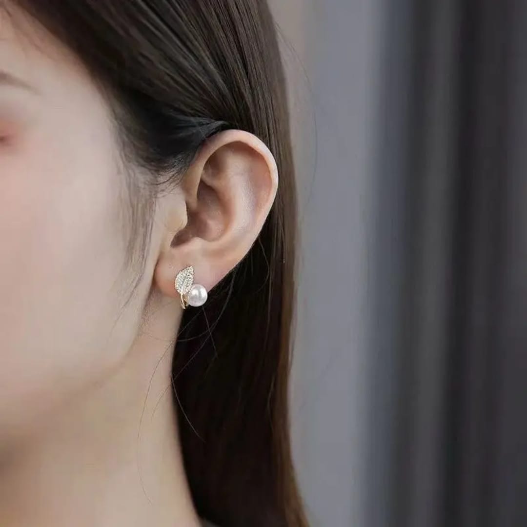 Golden Heart Pearl Stud Earrings