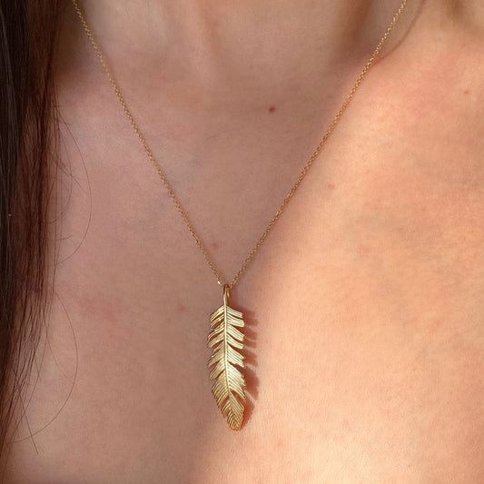 Featherlight Dreams Necklace
