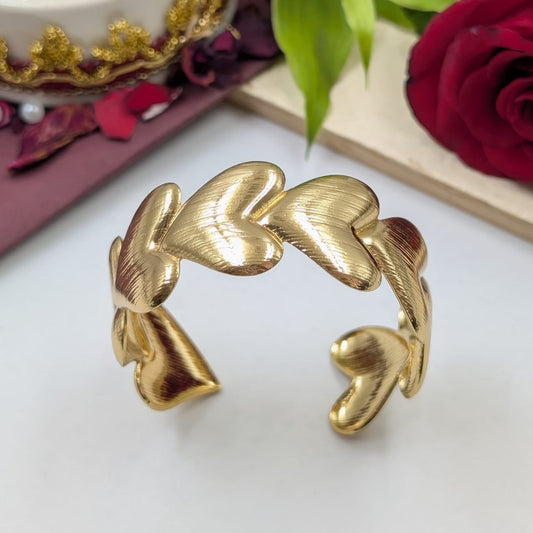 Golden Heart Chain Bracelet