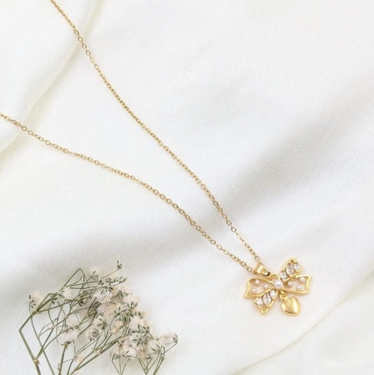 Pearl Bow Pendant Necklace