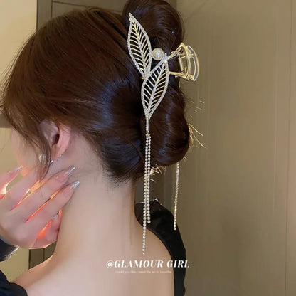 Pearl Leaf Hairpin with Chains