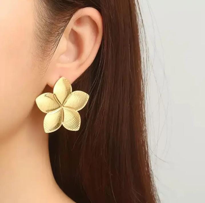 Golden Bloom Earrings