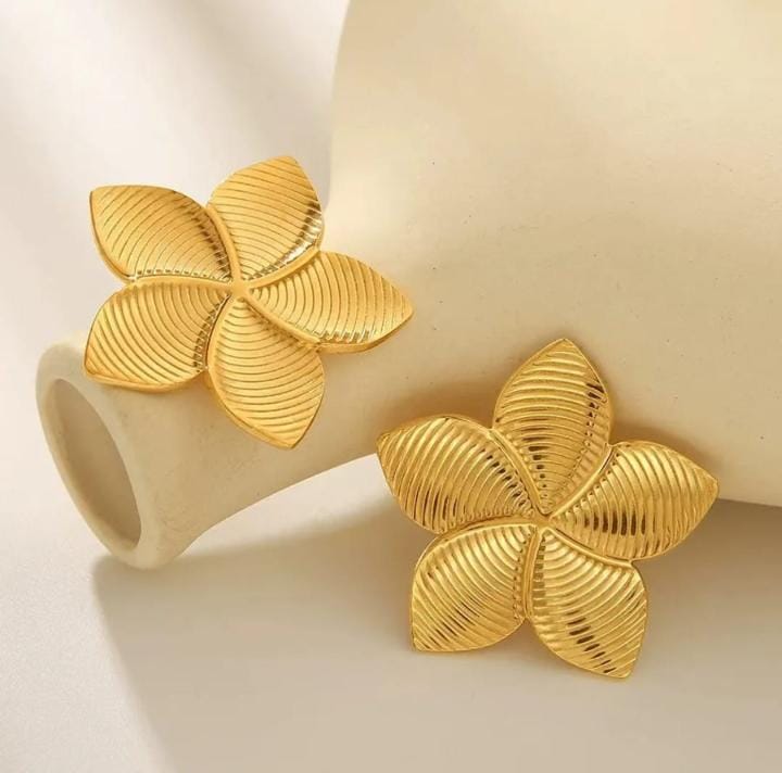 Golden Bloom Earrings