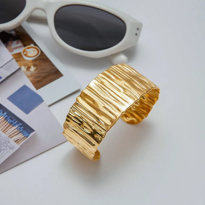 Ripple Texture Gold Cuff