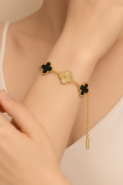 Signature Clover Bracelet – Black & Gold