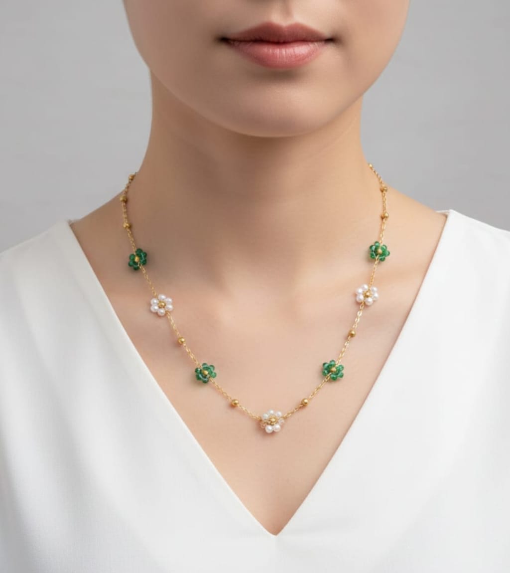 Verdant Bloom Necklace