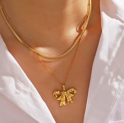 Layered Bow Charm Necklace Set