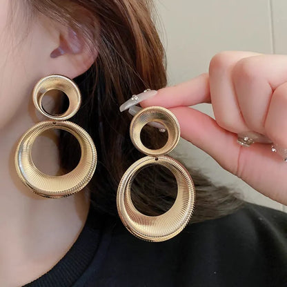 Ripple Ring Drop Earrings