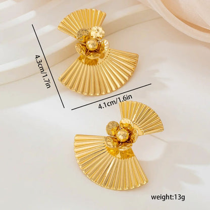 Golden Fan Bloom Earrings