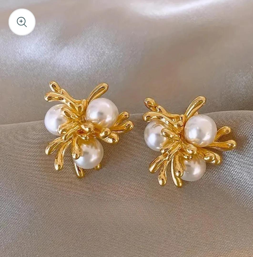 Pearl Cluster Statement Earrings