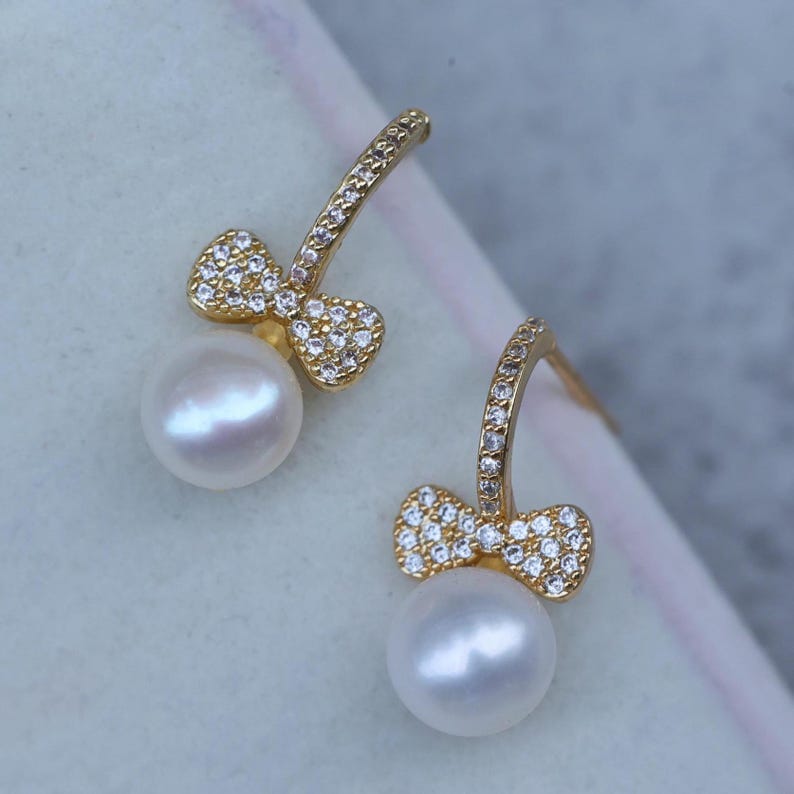 Bow Pearl Drop Earrings